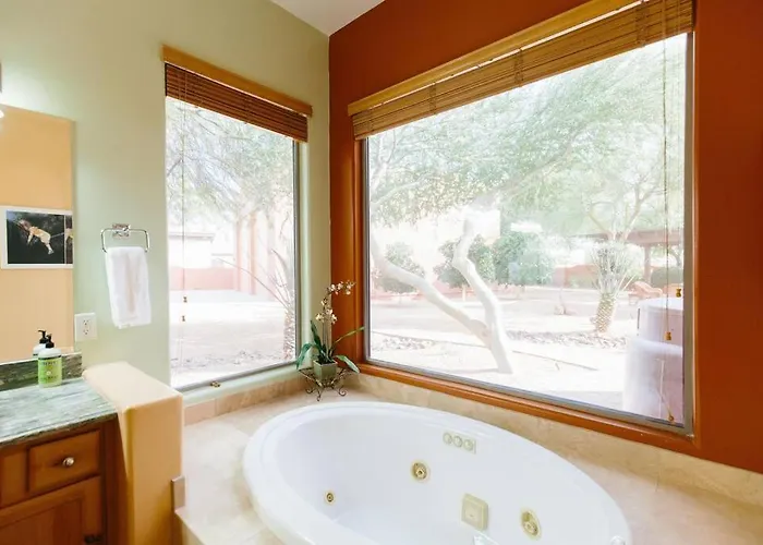 Sprawling Arizona Oasis W/ Dream Backyard Holiday home Anthem